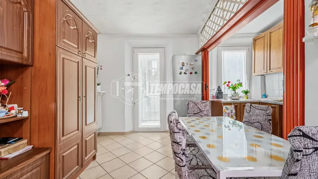 Söögituba - Central Flats with Balcony in Faenza