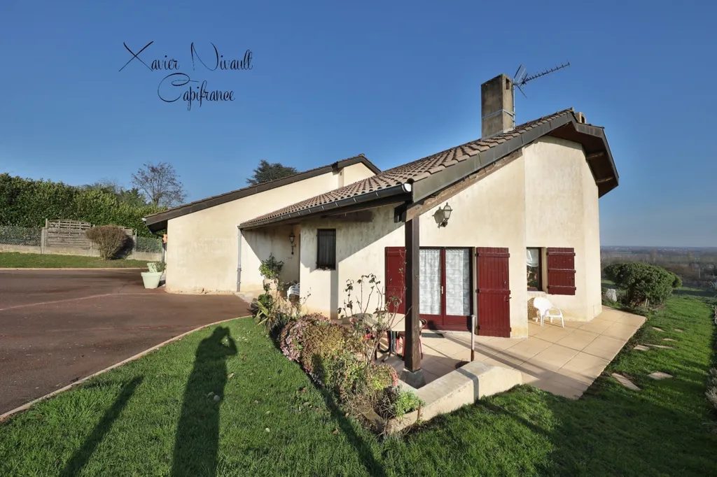 Esterno - Architect House with Garage near Mâcon