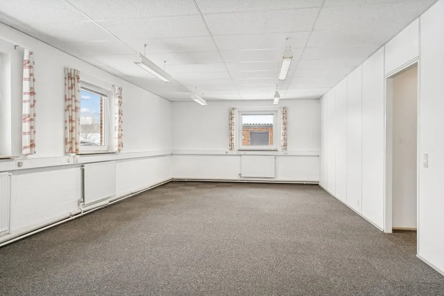 Bureau - Office Space with Loft in Odense SØ