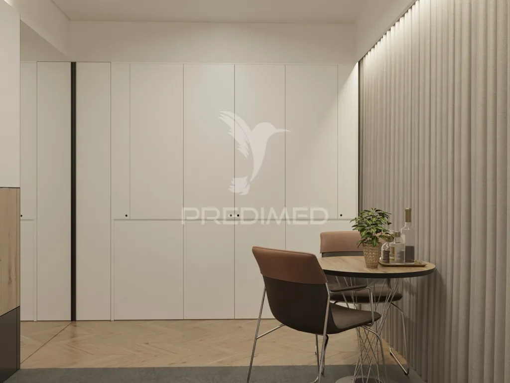 Office - T2 Apartment with Historical Charm in Porto