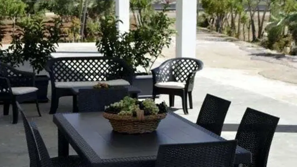 Terrace - Villa with Olive Grove in Carovigno