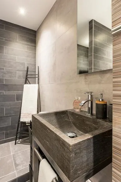Salles de bain - Apartment with Panoramic View in Rotterdam Centre