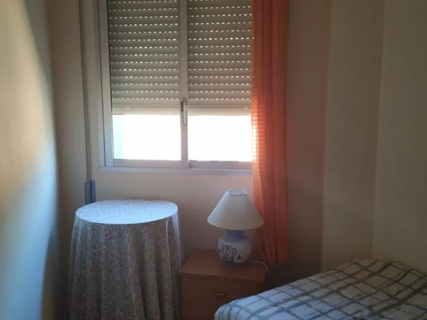 Magamistoad - Bright Apartment with Patio in Plasencia Centre