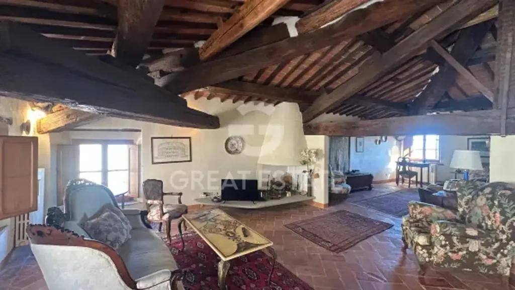 Elutuba - Rustic Apartment with Historic Charm in Montepulciano