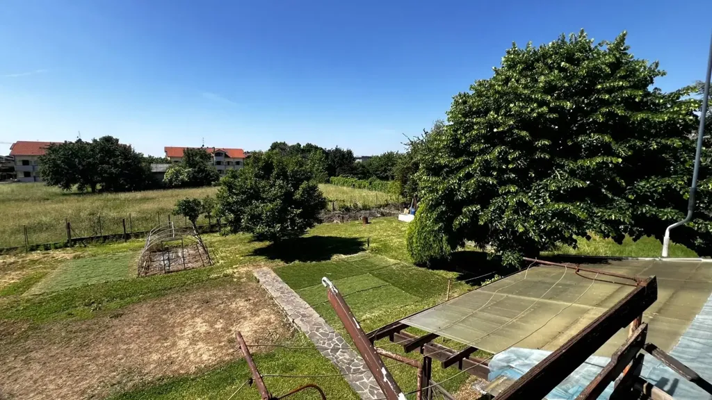 Õhuvaade - Villa with Edificabile Potential in Bernareggio