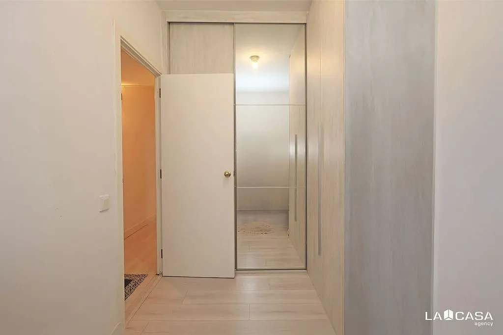 Entrée - Triplex Penthouse with Private Solárium in Santa Eulàlia