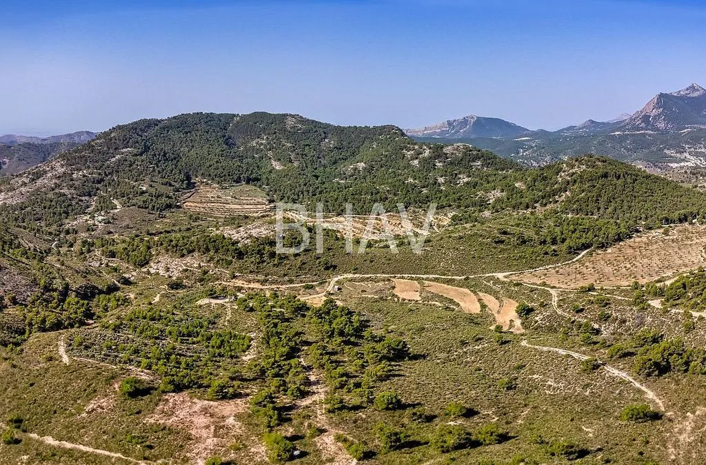 Eco House with Mountain Views in Tibi