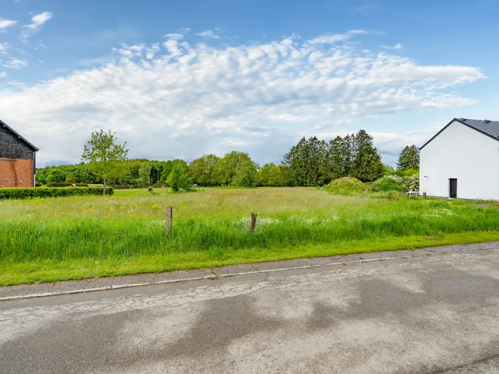 Aed - Building Plot in Gouvy with Green Setting