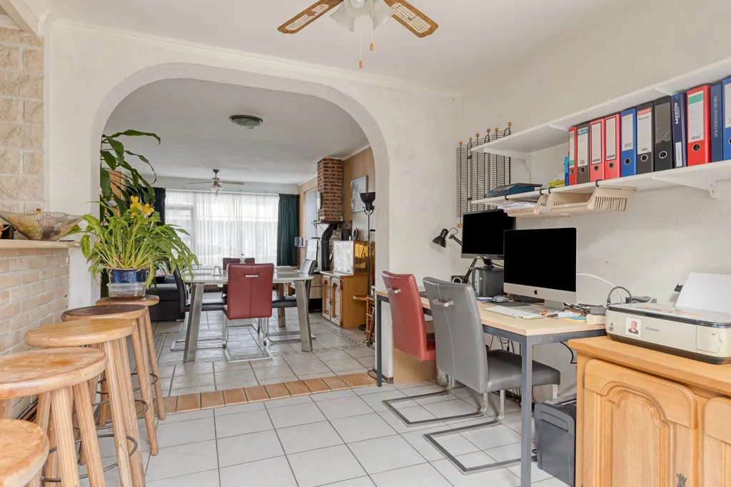 Köök - Renovatable Corner House with Garden in Goes