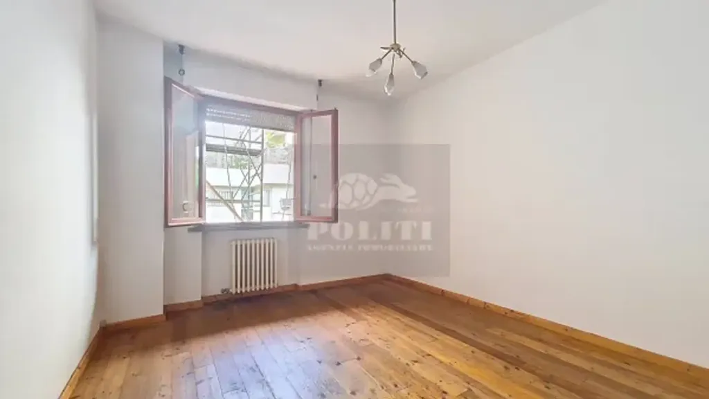Apartment with Private Garden in Empoli