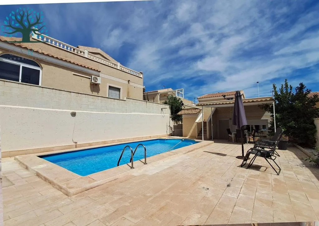 Piscine - Detached House with Pool in Mazarrón