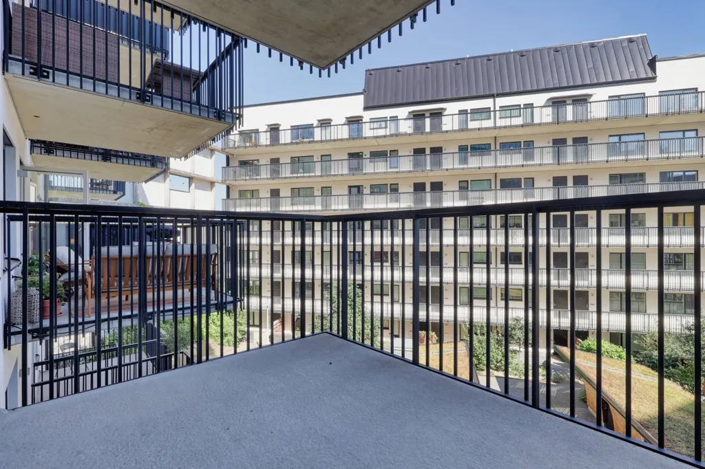 Balcone - Apartment with Balcony and Terrace in Göteborg