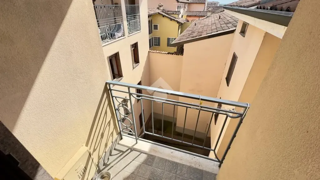 Rõdu - Rustic 3-Bedroom in Crema's Historic Centre