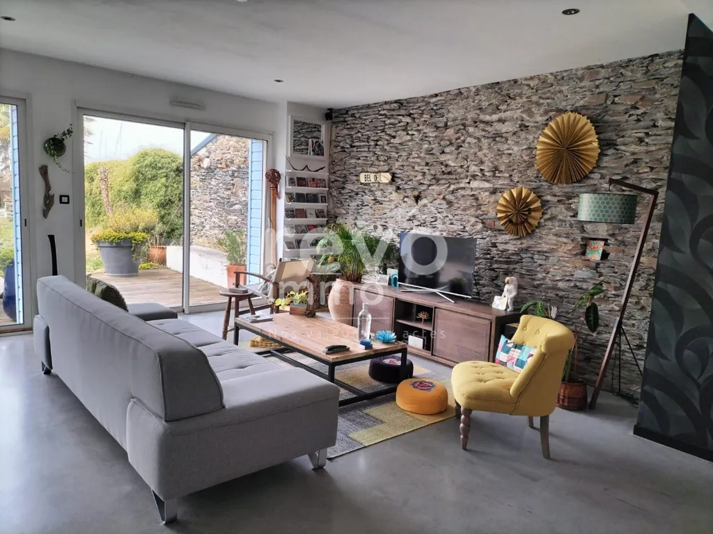 Séjour - Maison détachée rénovée avec jardin à Ste Gemmes S/Loire