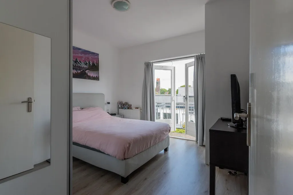 Magamistoad - Bungalow with Balcony in Zeist Centre