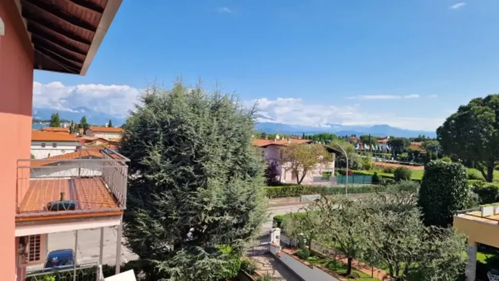 Balcone - Trilocale with Lake View in Sirmione
