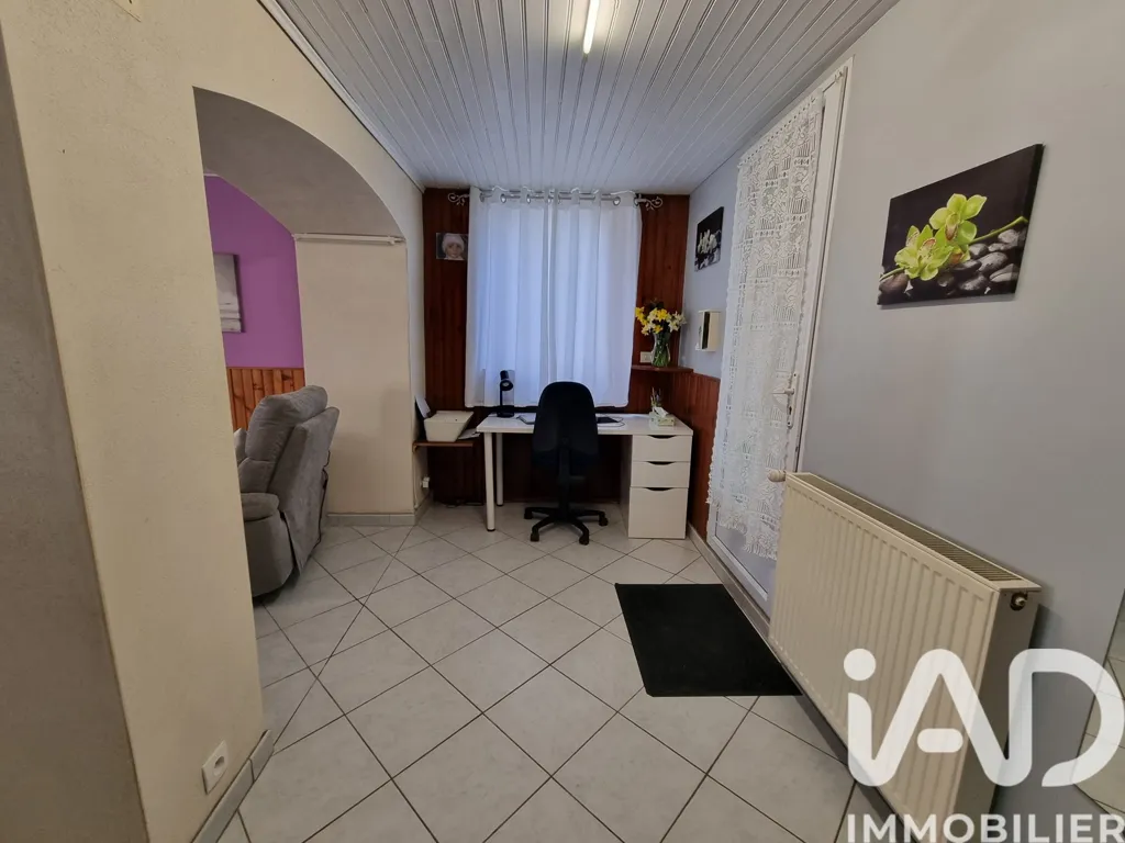 hallway_entrance
