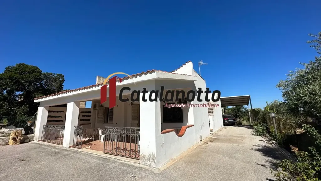 Exterior - Villa with Solar Panels in Selinunte, Sicily