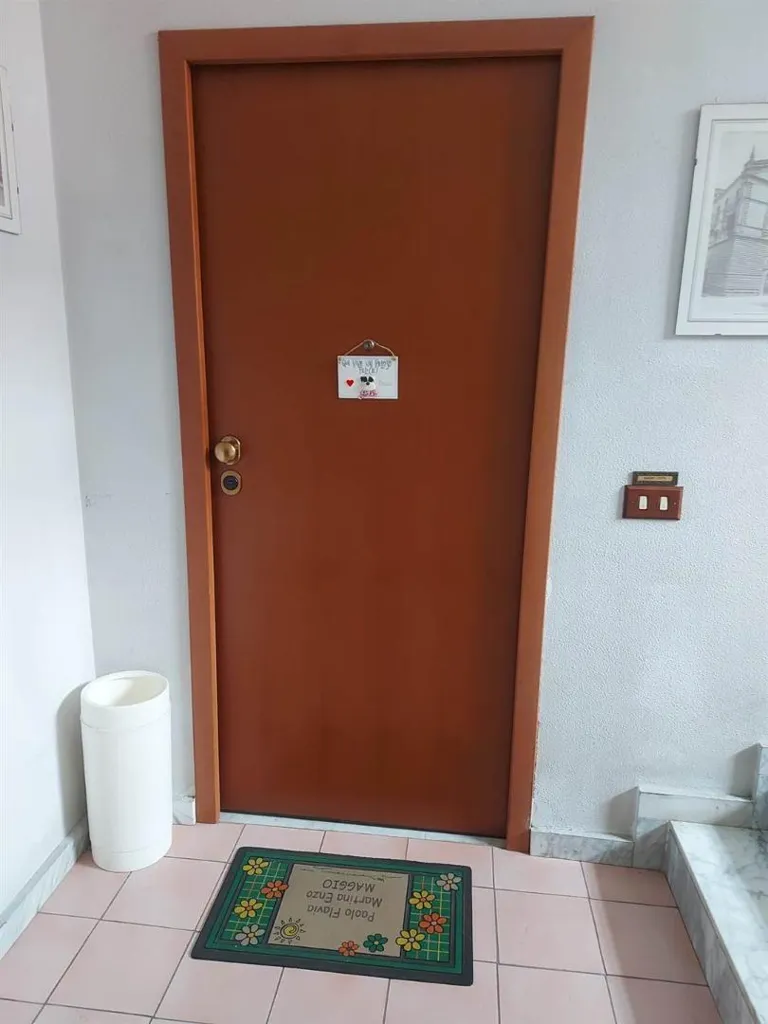 Entrée - Spacious Apartment with Balconies in Messina