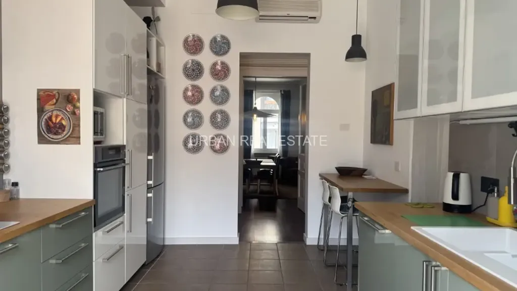 Cuisine - Rented Apartment with Veranda in Trieste