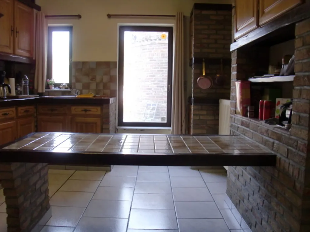 Cuisine - Maison Fermette avec Jardin à Pâturages