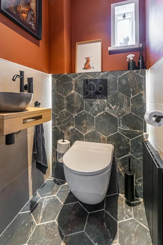 Bathrooms - Modernised Corner House with Garden in Huizen