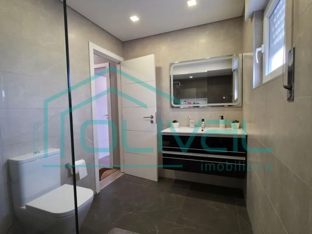 Bagni - Luxury Flat with River View in Póvoa de Santa Iria