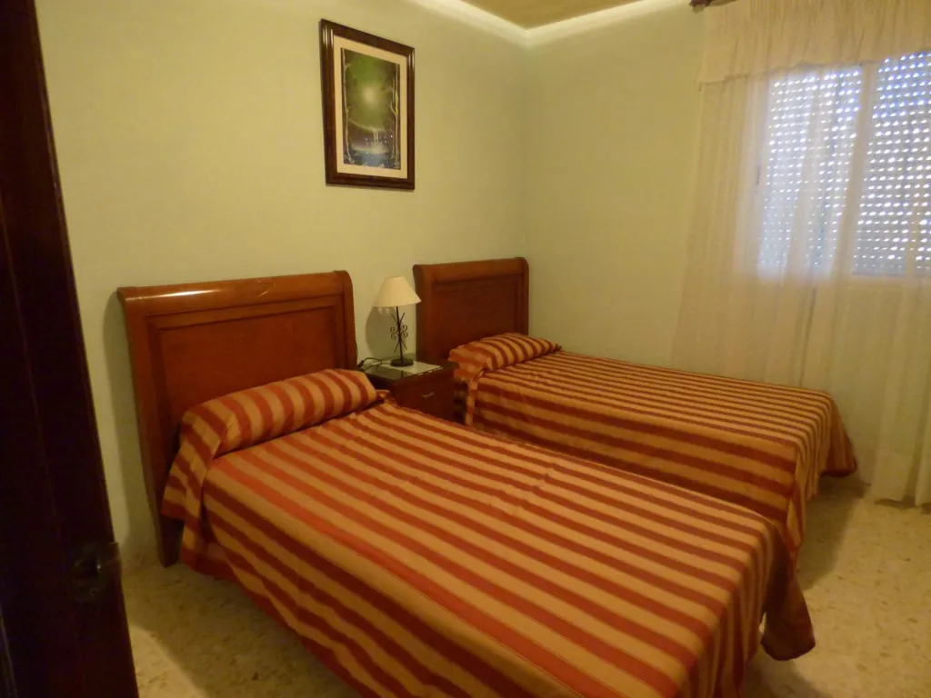 Magamistoad - Spacious Flat with Terrace in Torre del Mar