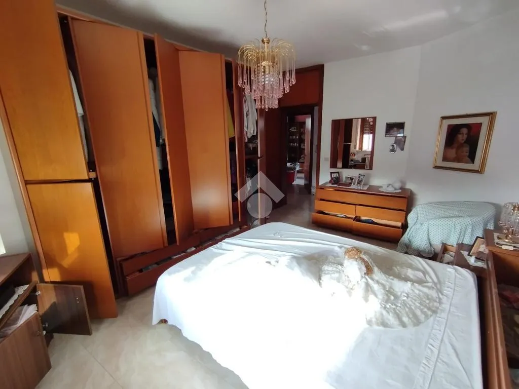 Bedrooms - Semi-detached House with Garden in Santorso