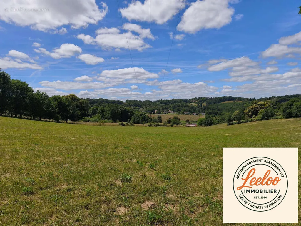 Aed - Buildable Land with Castle View near Sarlat