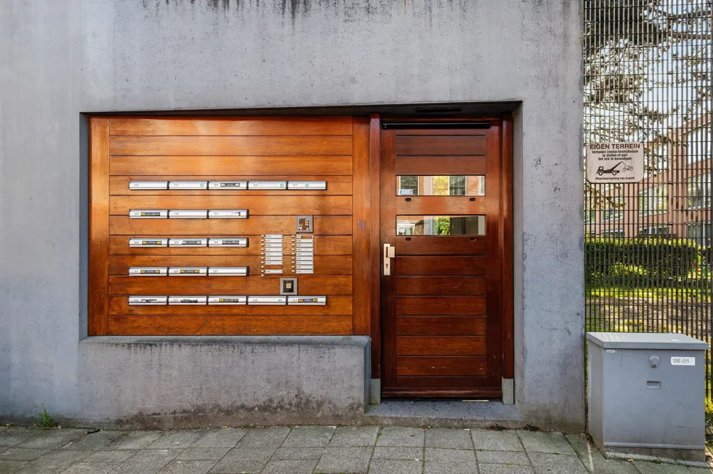 4-toaline korter asukohas Rotterdam