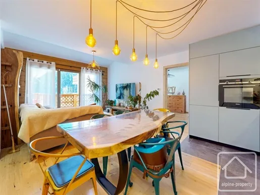 Salle à manger - Appartement Neuf avec Balcon et Vue Montagne à Châtel