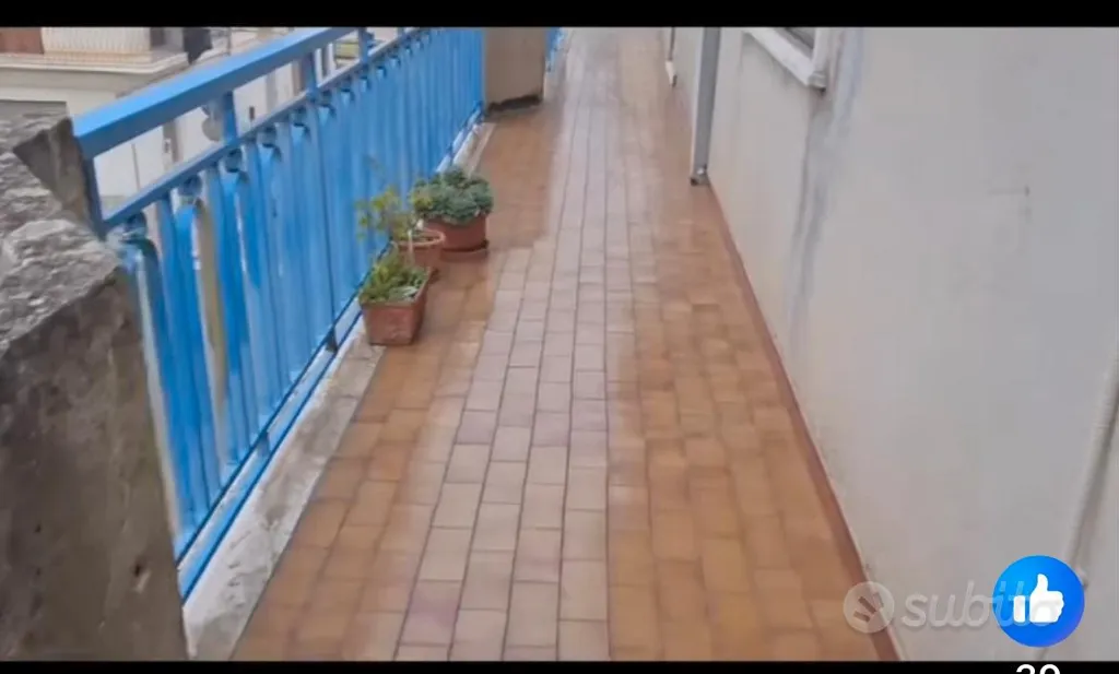 Rõdu - Apartment with Balcony in Central Gioiosa Ionica