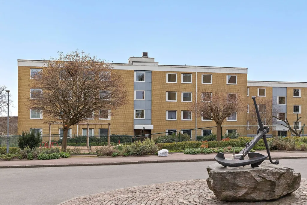 Giardino - Apartment with West-Facing Balcony in Göteborg