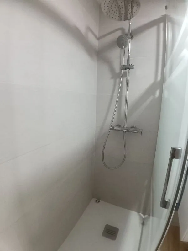 Vannitoad - Furnished Flat with Balcony in Triana East