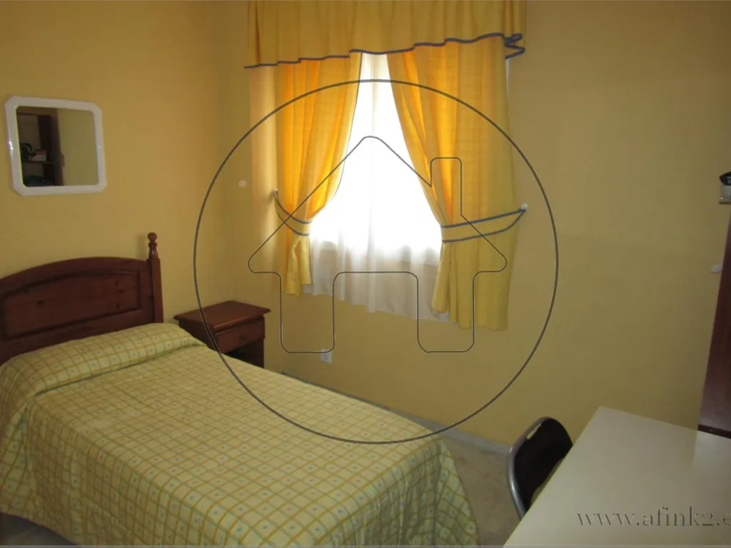 Chambres - Student-Friendly Flat with Terrace in Zona Huerto Paco