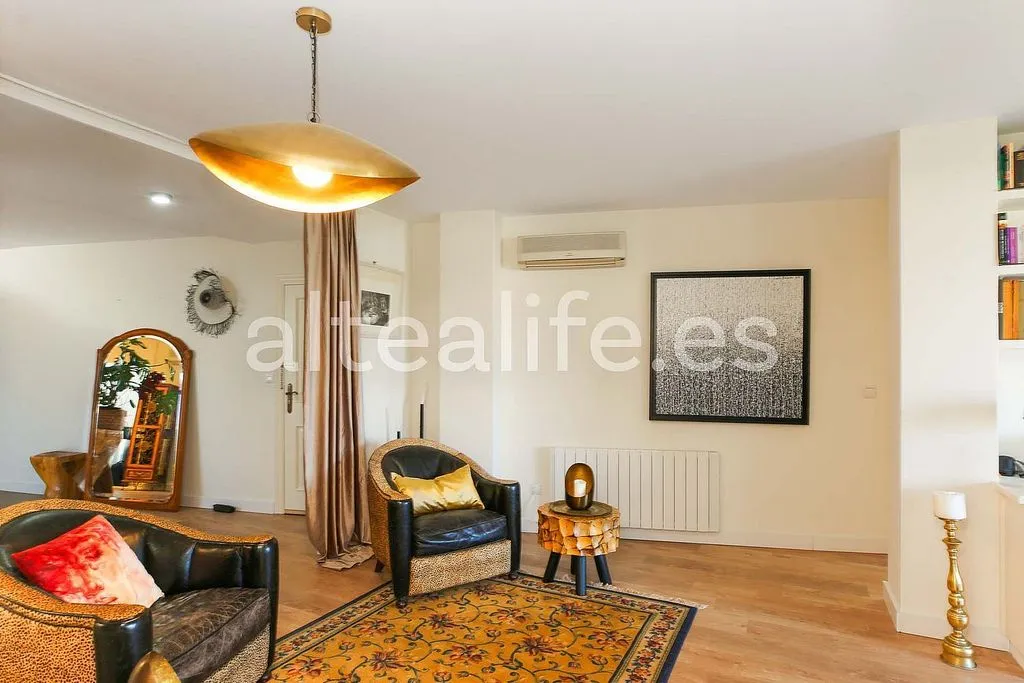 Elutuba - Penthouse with Terrace in Altea Pueblo