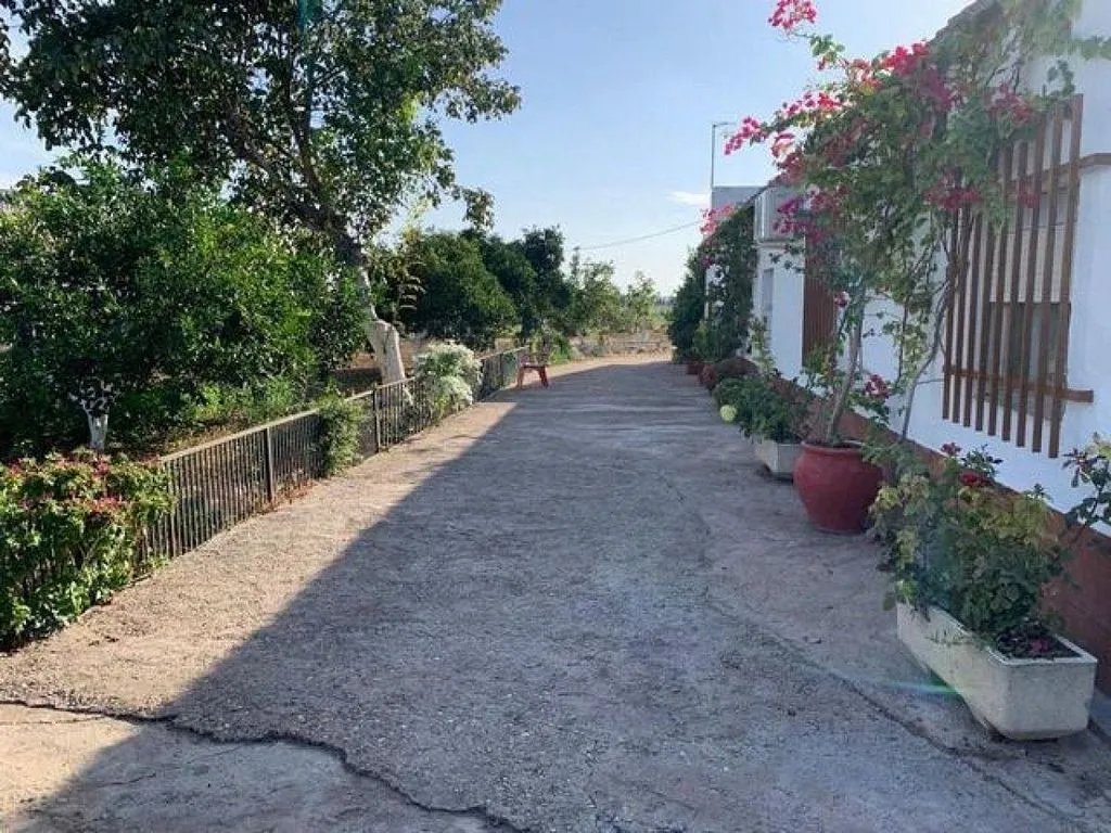 Välivaade - Rural House with Large Plot in El Higuerón