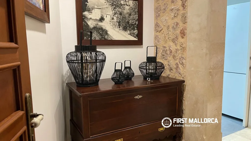 Hallway - Furnished Apartment with Mountain View in Pollensa