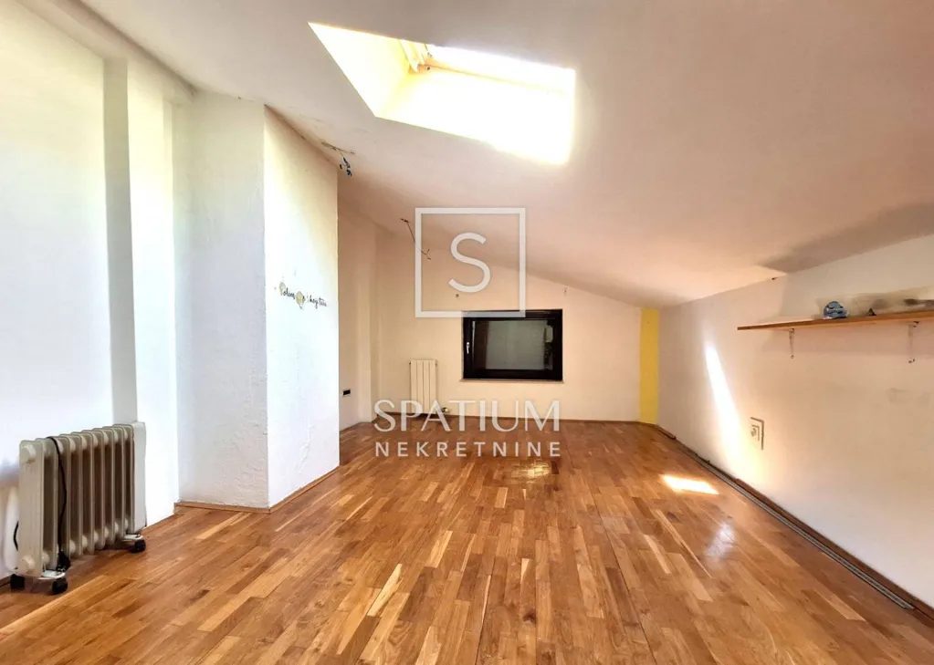 Pièces - Family Flat with Balcony in Viškovo