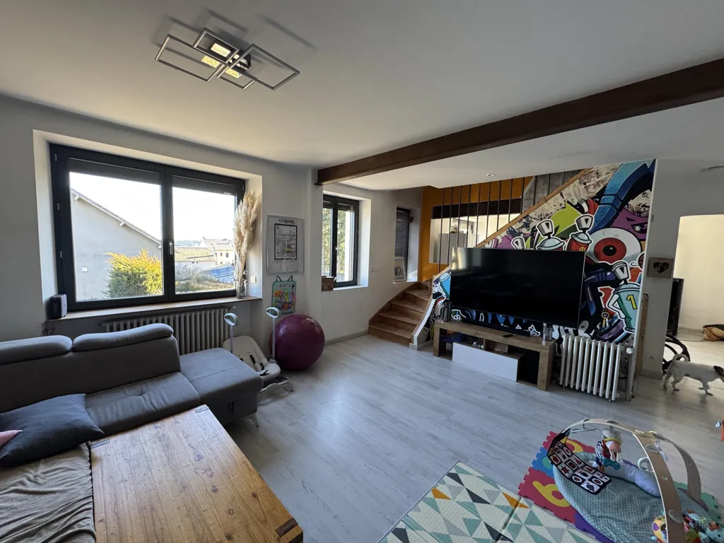 Séjour - Maison en Pierre avec Vue Montagne à Saint-Chély-d'Apcher