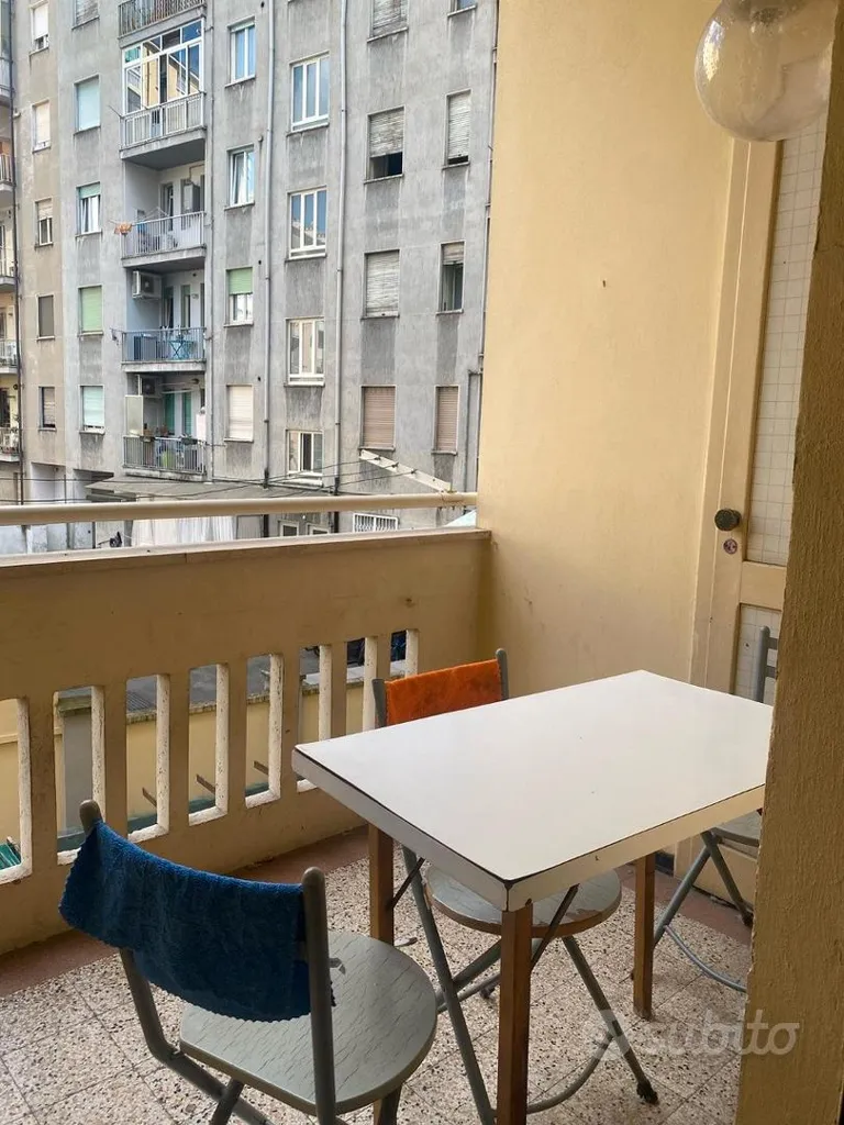 Rõdu - Single Room with Balcony in Crocetta