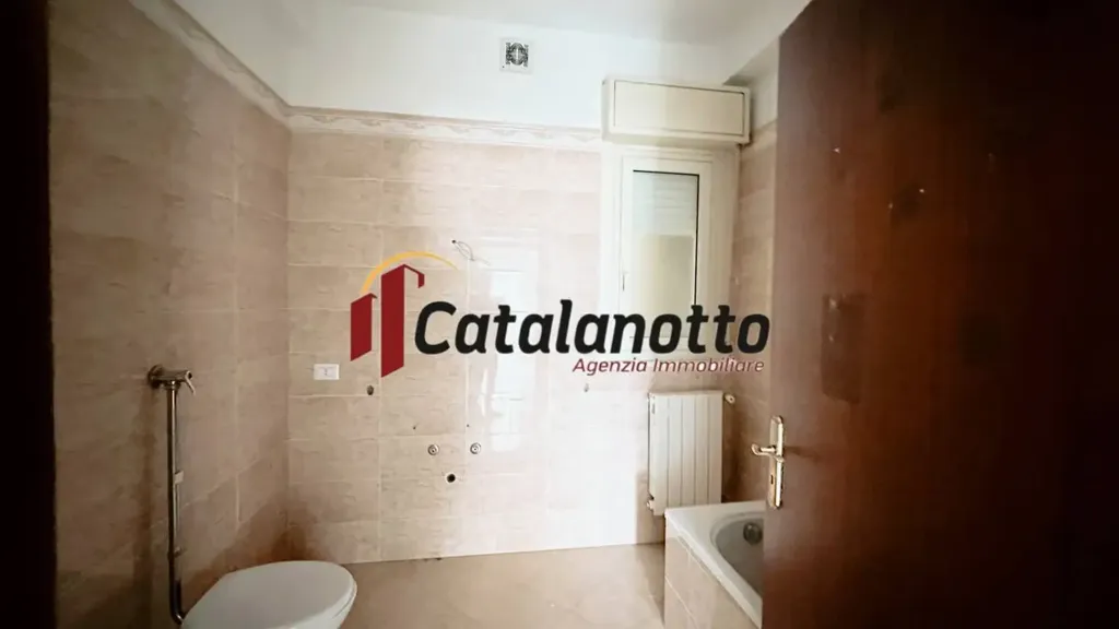 Salles de bain - Bright Apartment with Central Location in Castelvetrano