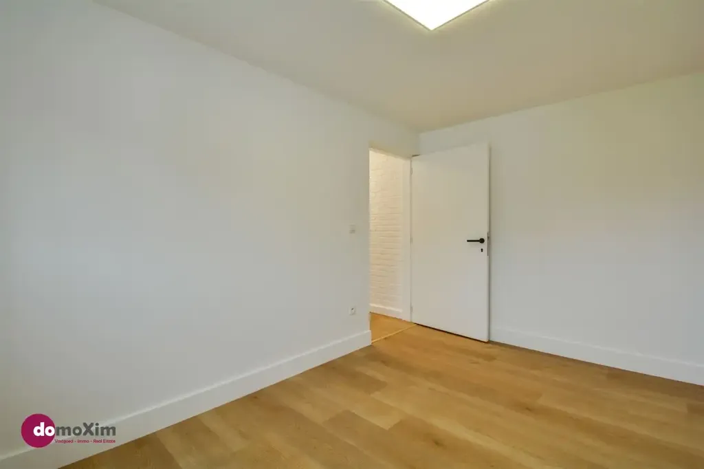 Toad - Renovated House with Garden in Baal