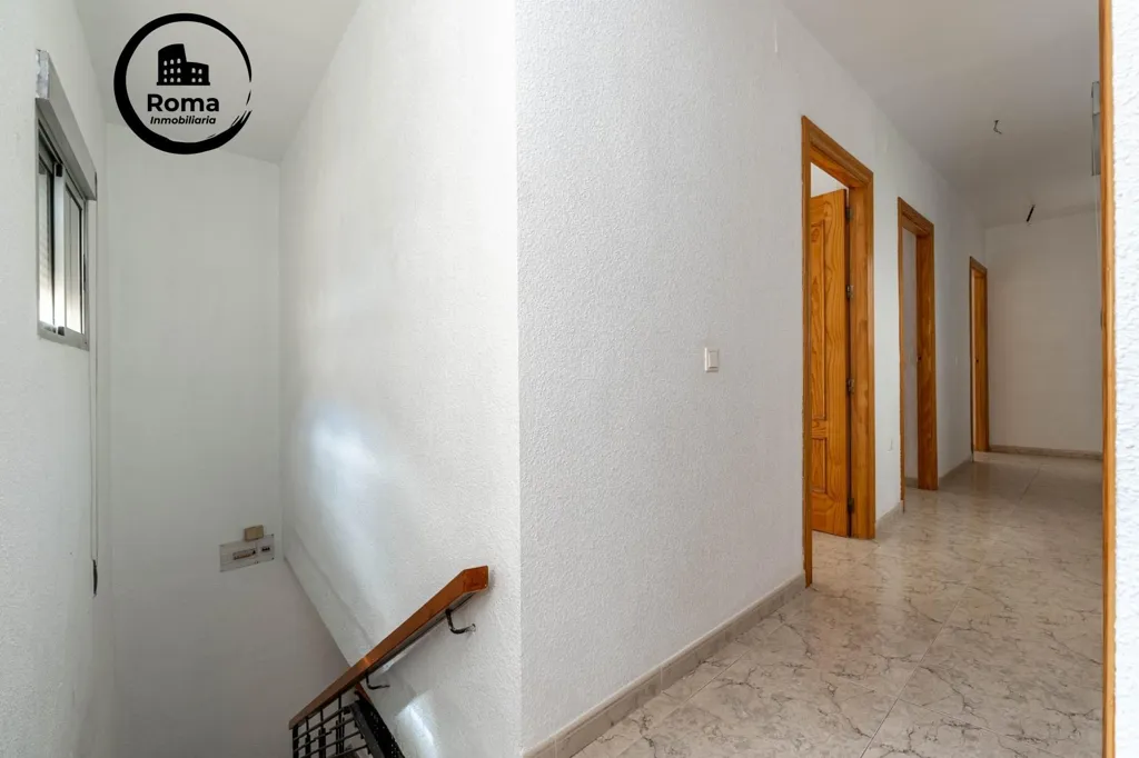 hallway_entrance