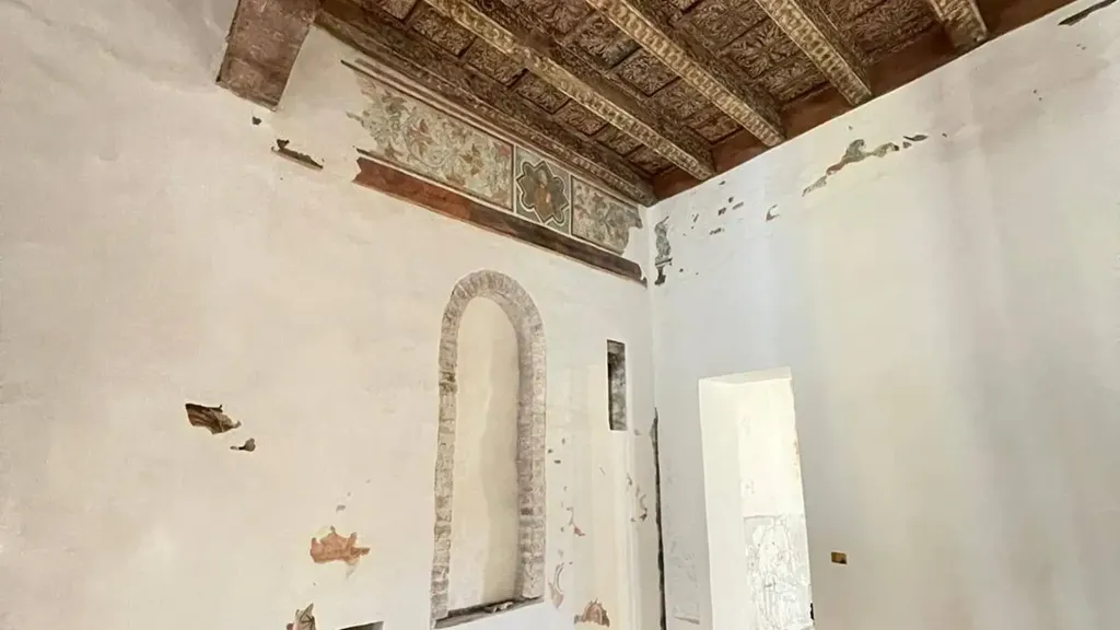 Pièces - Historic Quadrilocale in Mantua