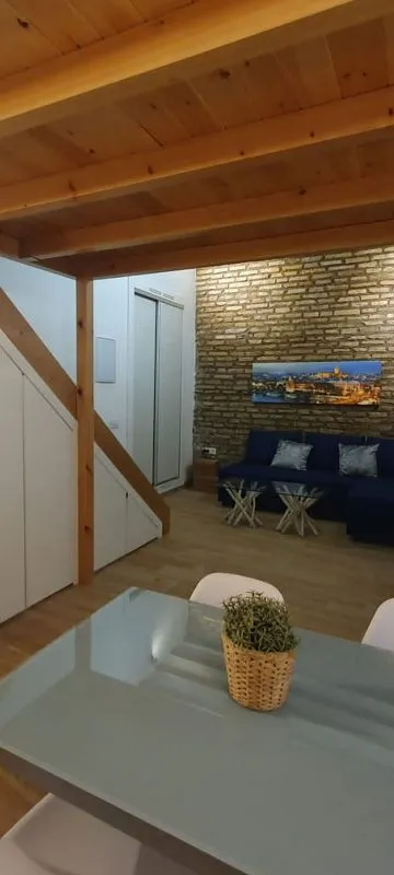 Salle à manger - Cozy Loft in Triana Casco Antiguo