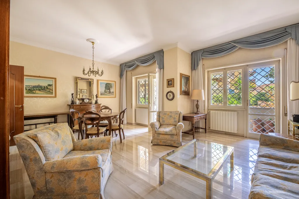 Soggiorno - Apartment with Terrace in Talenti, Rome