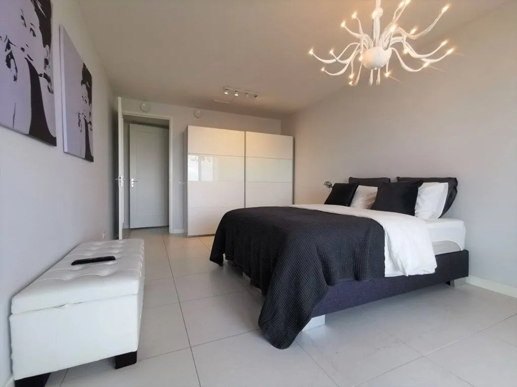Chambres - 2-Bedroom Apartment with Balcony in Rotterdam Centre