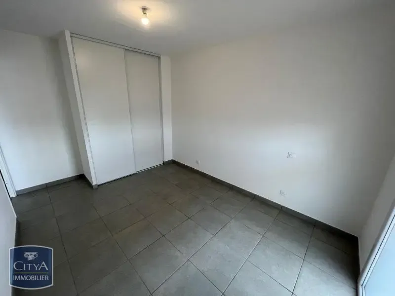 Pièces - Appartement 2 Pièces avec Patio à Perpignan